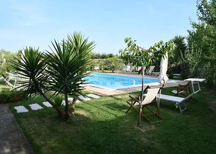 Casale Papa Country Village Loreto con Piscina
