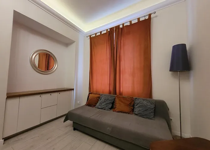 Chmielna 5 Rooms & Apartments