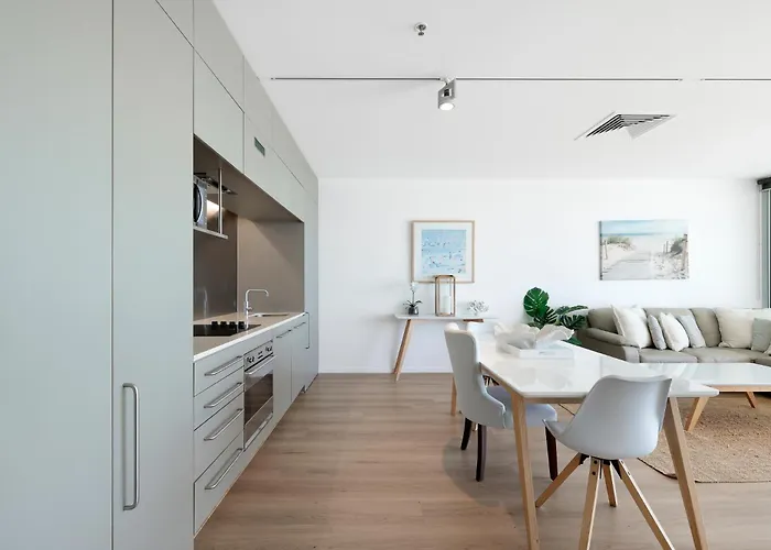 Ultiqa Air On Broadbeach Gold Coast