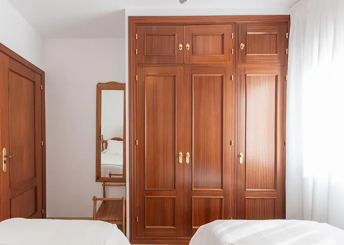 Apartamentos Miguel Angel Estepona