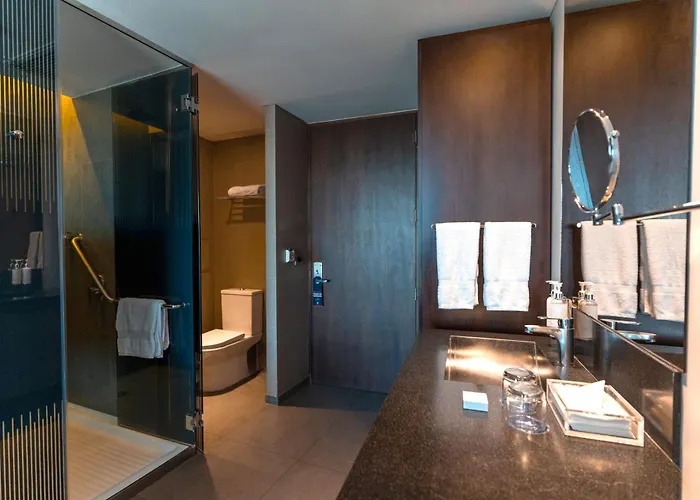 Doubletree By Hilton Santiago Kennedy, Chile Hotel