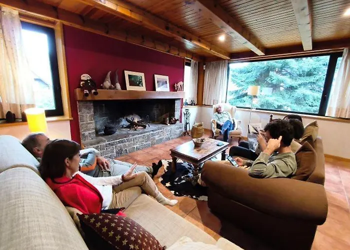 Casa Lola Pirene Chalet 12 Pax Sauna Jacuzzi Piano Vistas Vielha