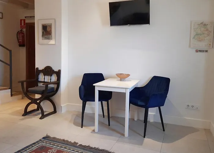 Boutique Apartamentos Rurales Entre Fuentes Cuacos De Yuste