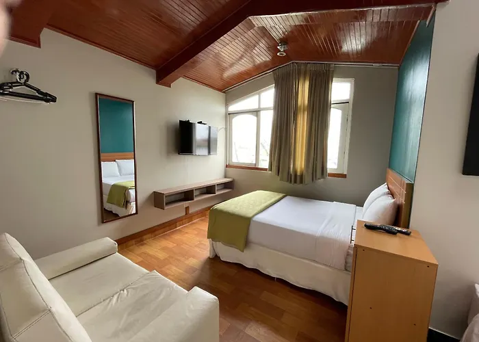 Residencial Alfa Hotel