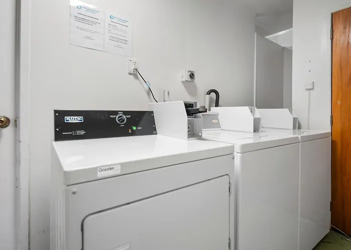 Boutique Auckland Airport Easy Hotel