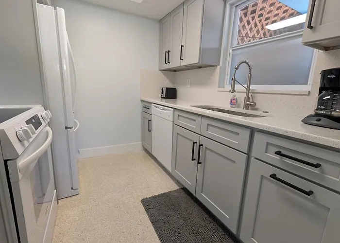 Beachpoint Cottages Siesta Key