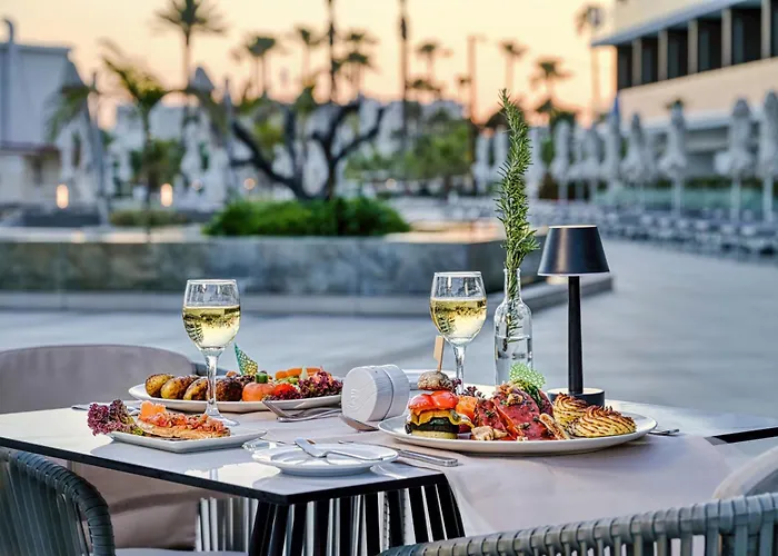 Chrysomare Beach Hotel & Resort Ayía Nápa