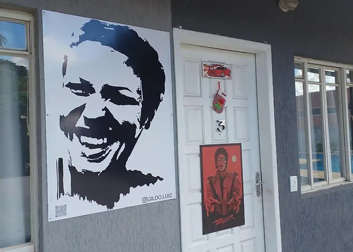 Pousada Villa Giglio endereço Av Lucas Nogueira Garces x Rubens Paiva região nobre de Atibaia