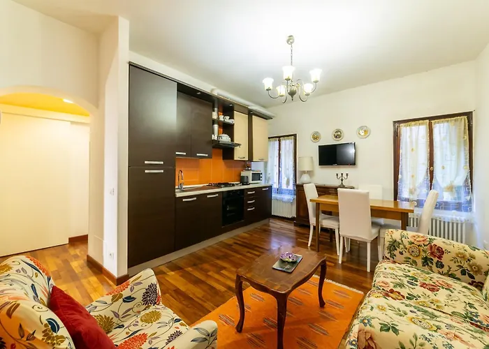 Grimaldi Apartments Cannaregio