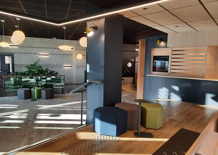 Cit'Hotel Escatel Mâcon met golfbaan