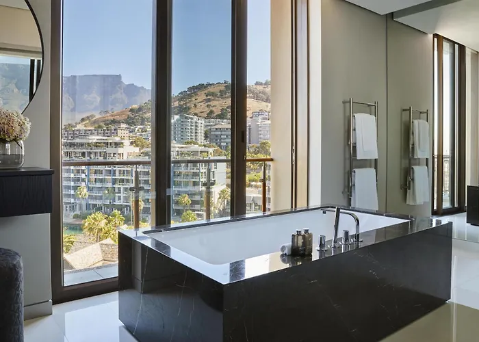 One&Only Cape Town Hotel met golfbaan