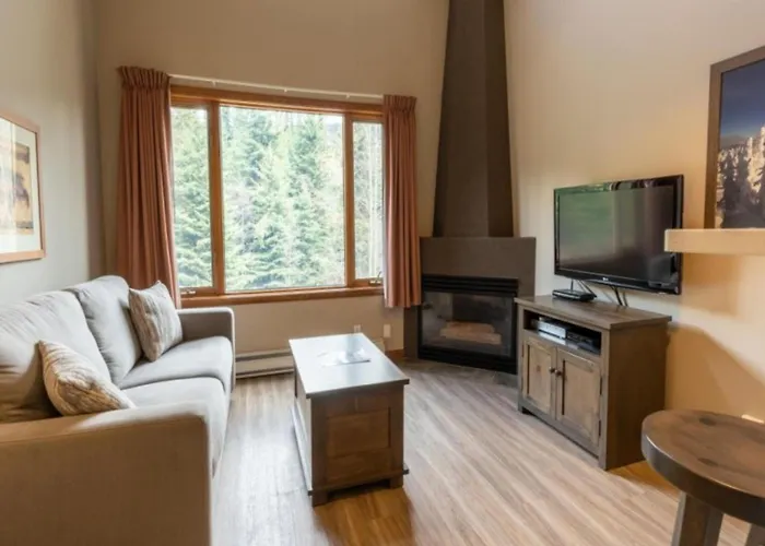 Cahilty Lodge Sun Peaks