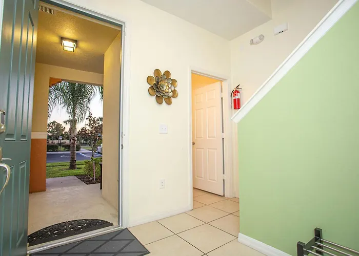 Family Friendly 4 Bedrooms With Gameroom Close To Disney In Compass Bay 5103