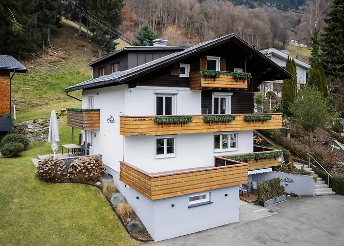 Ferienwohnung Haus Tisch Schruns