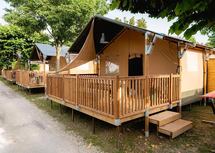 Glamping Lake Garda Peschiera del Garda