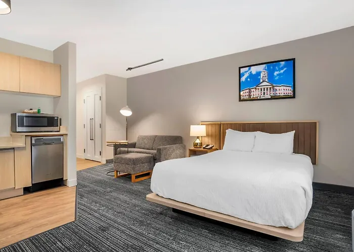 Alluxsuites At 1876, An Ascend Collection Hotel Tallahassee With Golf Course