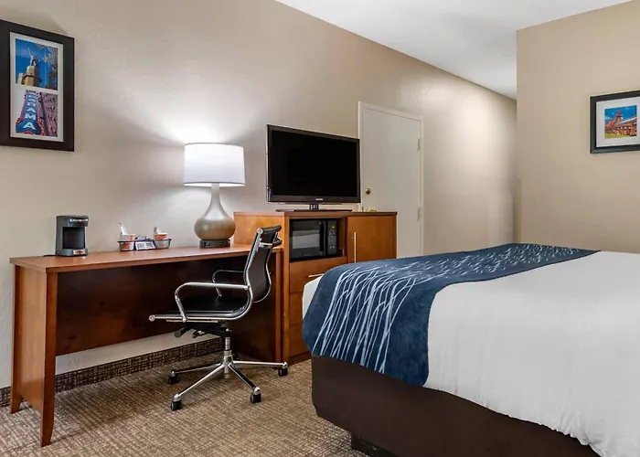Comfort Inn Birmingham - Irondale