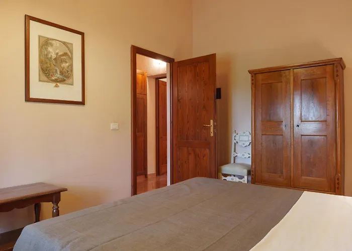 Agriturismo Le Pescine Vada con Piscina