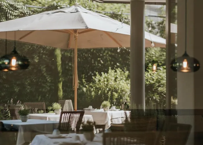 Garni-Hotel Der Forsterhof Algund