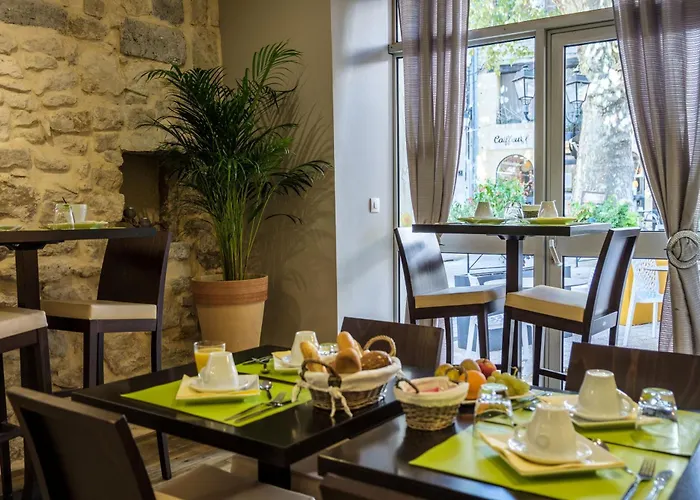 Hôtel L'Herbier d'Orange com campo de golfe