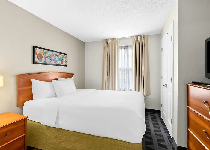 Pet friendly Mainstay Suites Middleburg Heights Cleveland Airport