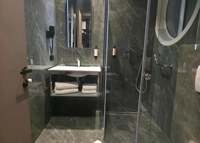 Mondial Hotel
