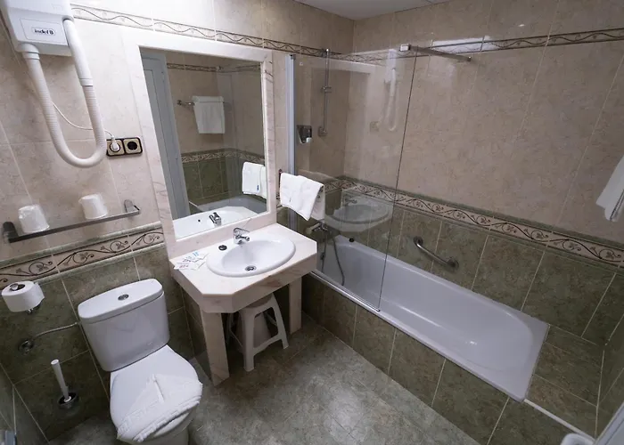 Hotel Univers Roses