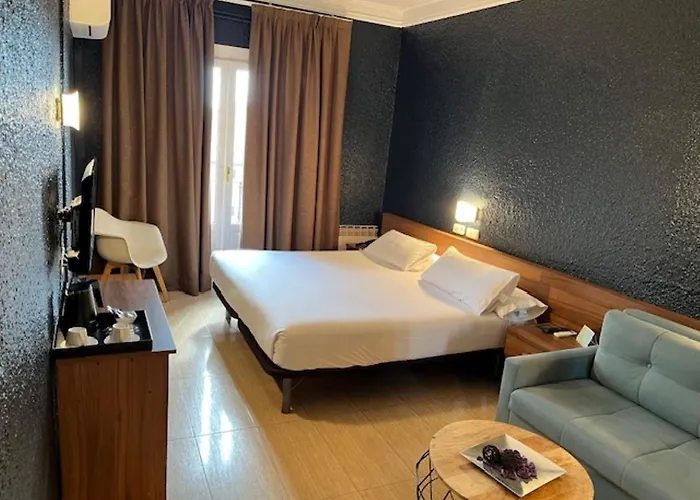 Hostal Iznájar Barcellona