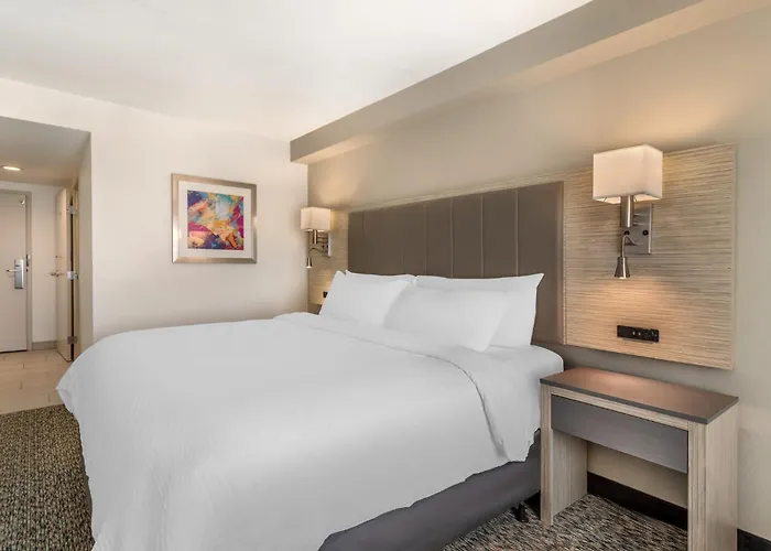 Holiday Inn Knoxville N - Merchant Drive By Ihg