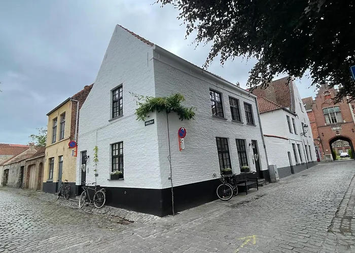 Comfort Equipped Guestsuite Lady Anna Brugge