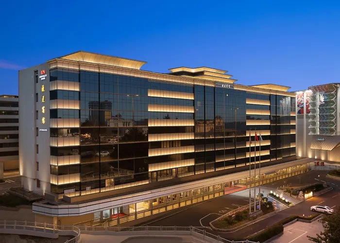 Liuhua Hotel Cantón Con una Pista de Golf