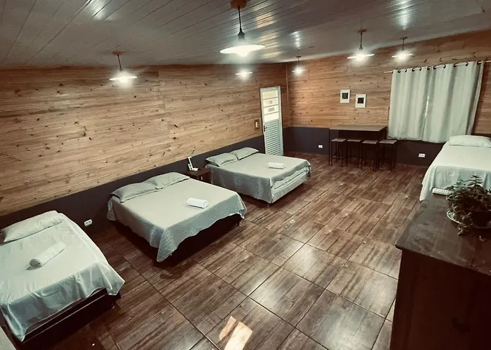 IguassuEcoHostel - Eco Suítes - Hostel mais próximo das Cataratas Foz do Iguaçu