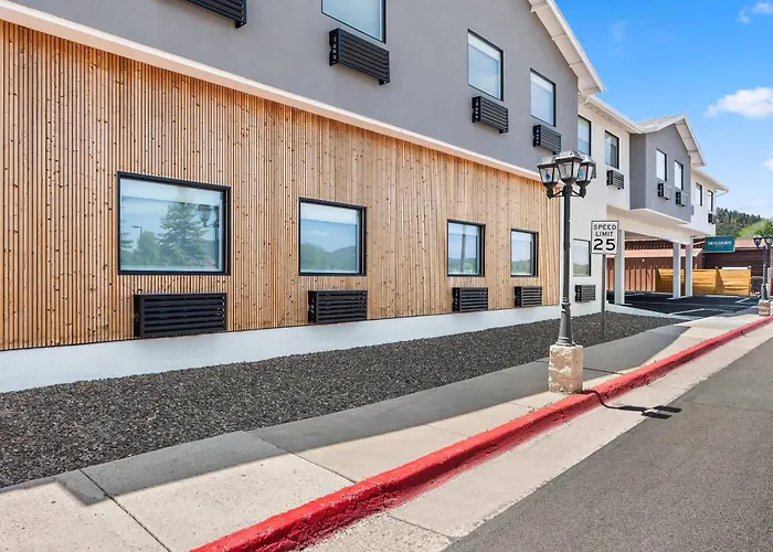 The Ellsworth Hotel, An Ascend Collection Hotel
