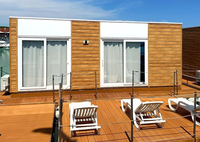 Marina Uno Floating Resort Lignano Sabbiadoro