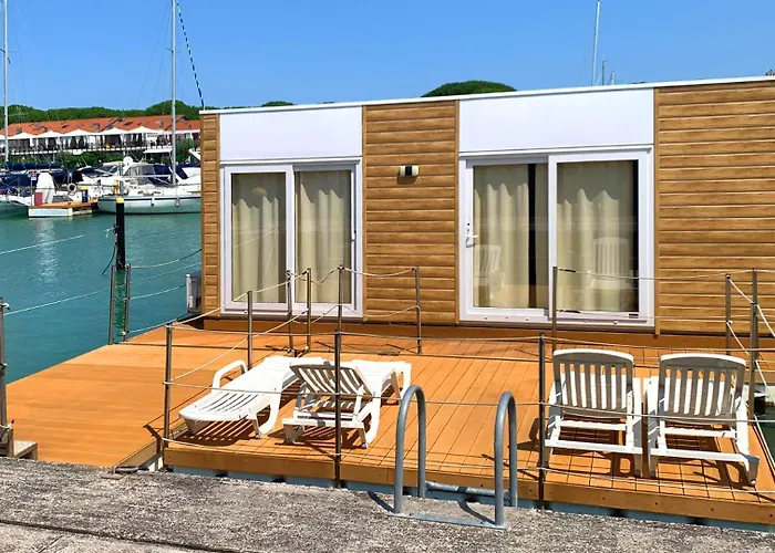 Marina Uno Floating Resort Lignano Sabbiadoro