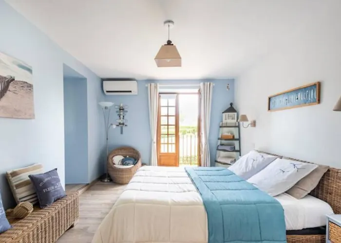 B&B Des Histoires D'Anges - Cote Jardin - Accueil Velo Tournus