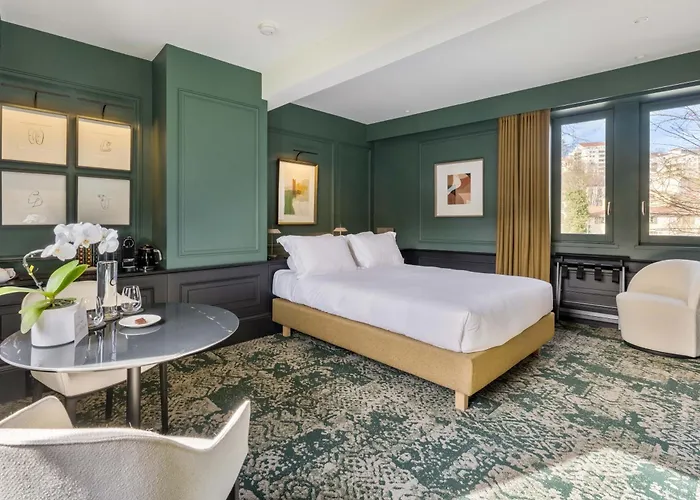 Les Suites de l'Ile Barbe