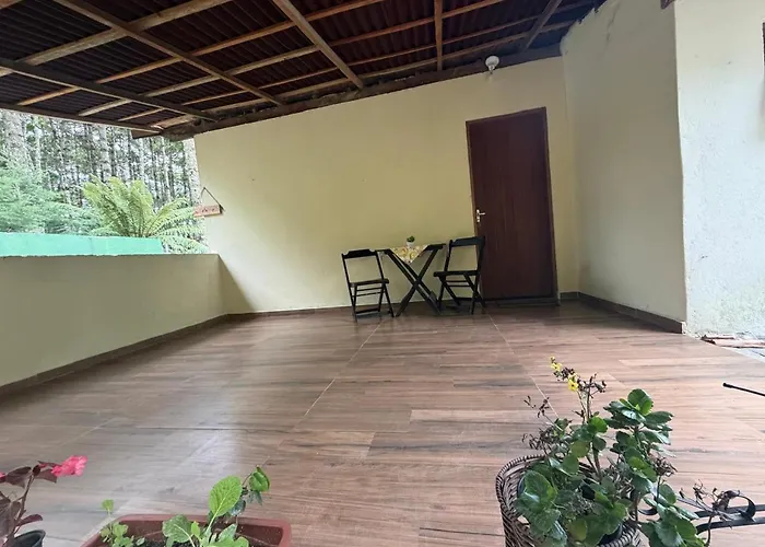 Chalé Recanto dos Pinheiros