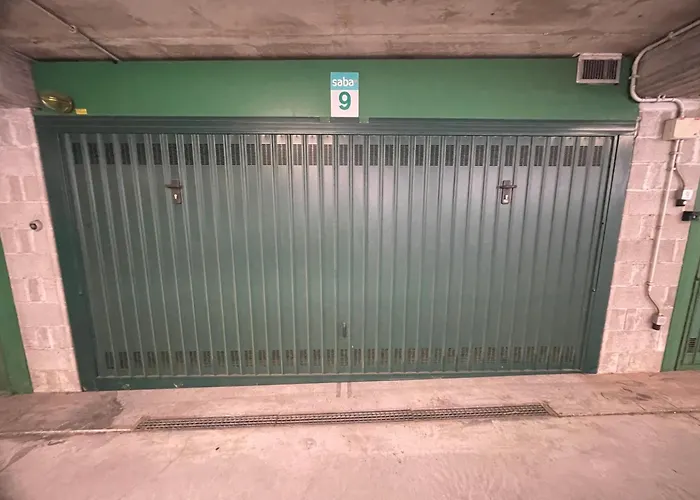 Residence Neverin City Center with Garage near Piazza Unità&Train Station