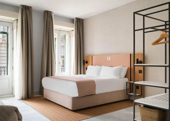 Limehome Madrid Sol