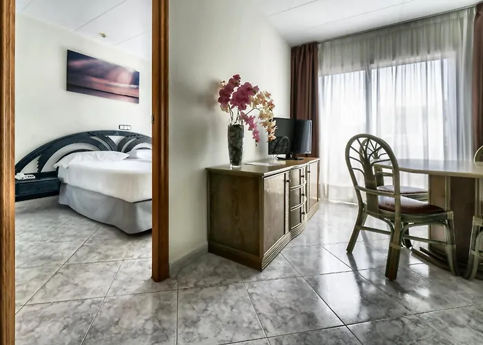Neptuno Apartments