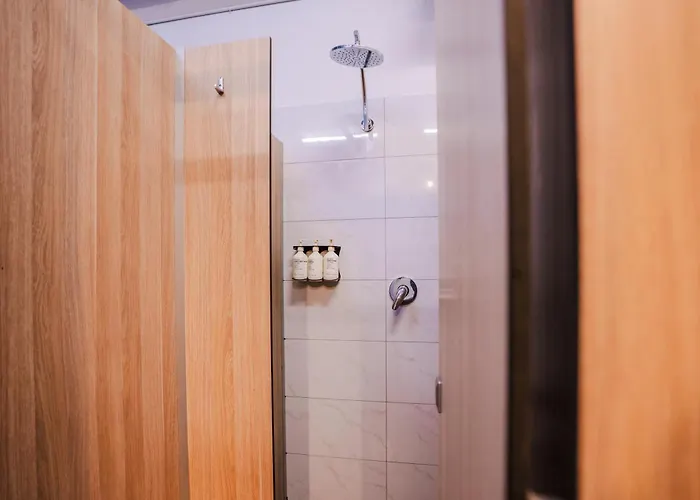 Tequila Sunrise Hostel Adelaide