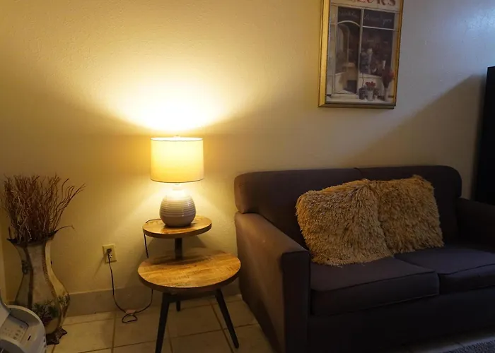 River Place Condos #610 3Bd
