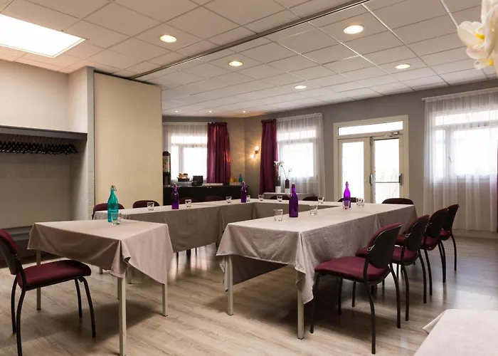 Relais St Eloi, Sure Hotel Collection By Best Western Tours