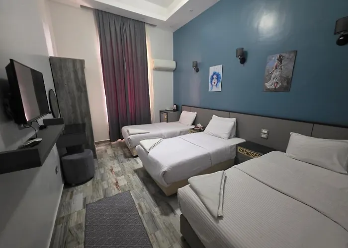 The Australian Hostel