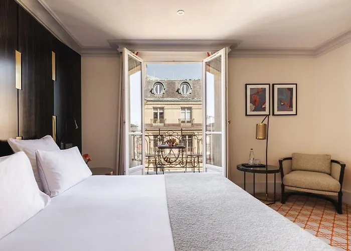 Hotel Montalembert Paris de 5 estrelas