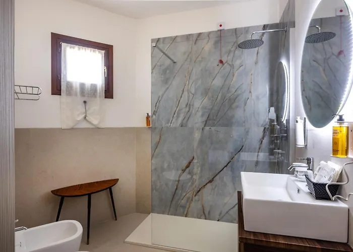 Hotel Stefania Boutique Hotel By The Beach Olbia Mit Golfplatz
