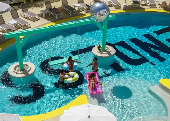 Endlss Beach & Disco Hotel Ibiza Adults Only