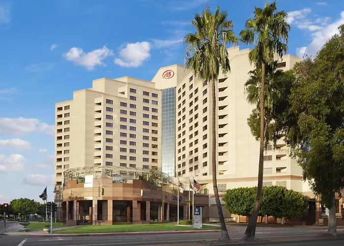 Boutique Hilton Long Beach Hotel