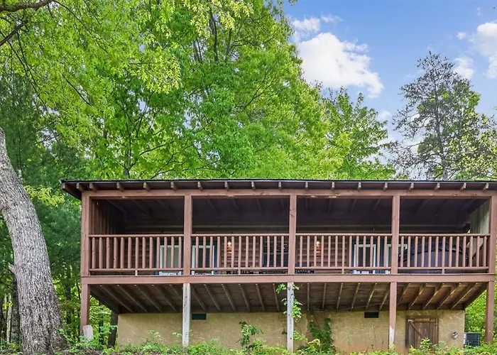 Private A Hen House Villa Pigeon Forge